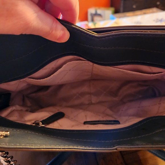 Michael Kors Bag - Picture 2 of 3